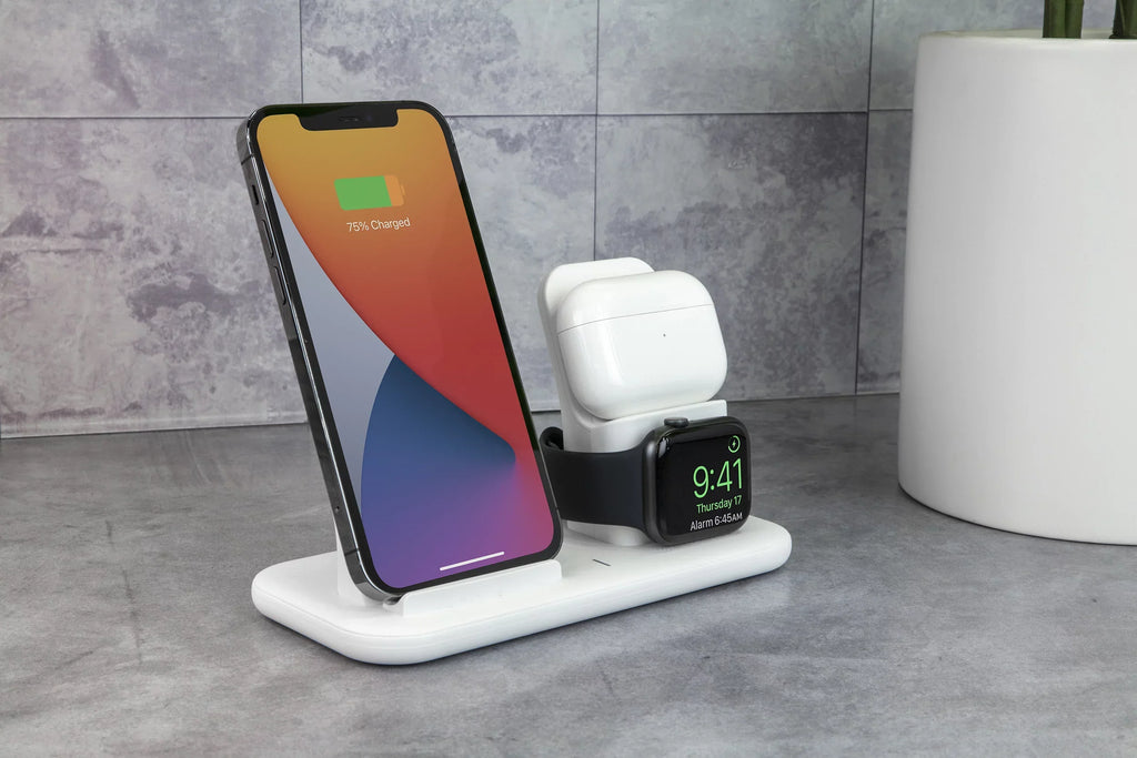 Scosche CSQ3N1WT-SP Qi-Enabled Smartphones, Watches and Earbuds, Qi-Certified Wireless Charging Dock, White