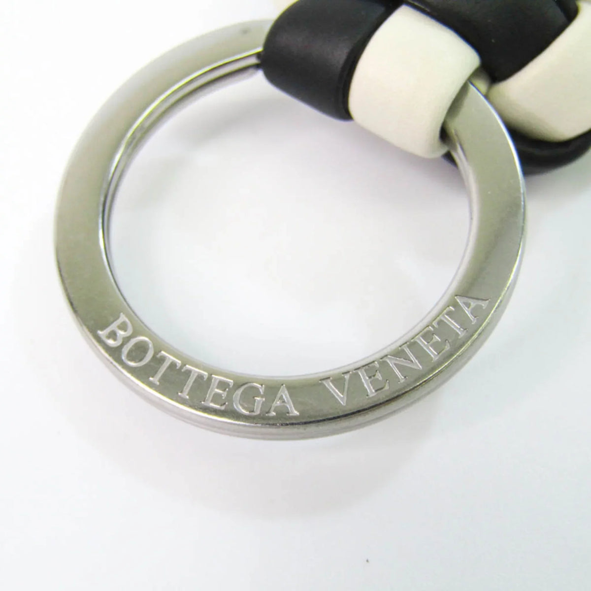 Pre-Owned Bottega Veneta Men,Women Handle Black,White (Good)