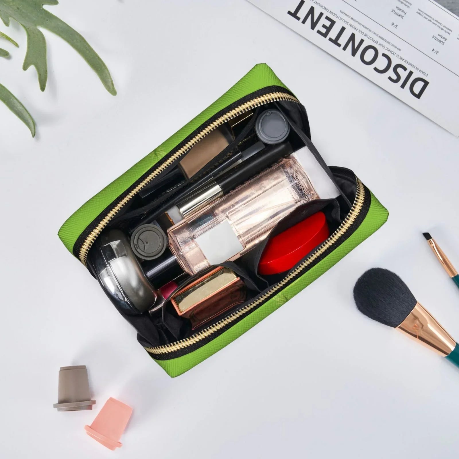 Animated Grinch Cosmetic Bag Makeup Organizer Leather Portable Pouch Gift Travel Toiletry Bag Storage Purse