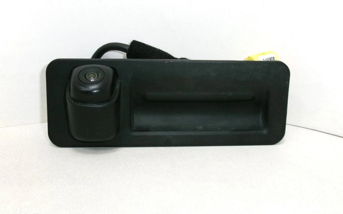 Pre-Owned 2019 Hyundai Accent Rear View Backup Camera 95760J0450 OEM (Good)