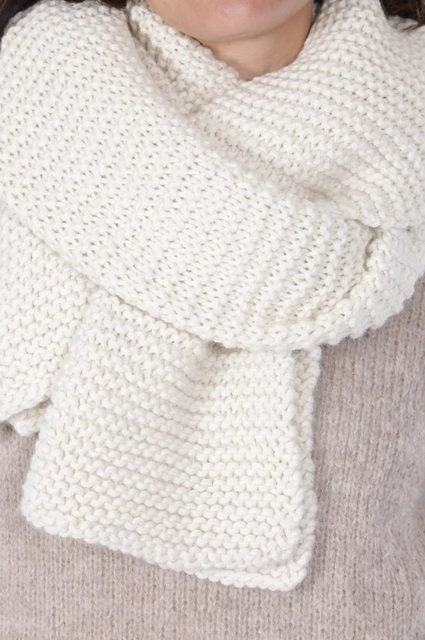 Inca Fashions - Olsen Hand Knit Luxury Alpaca Scarf - Dye Free