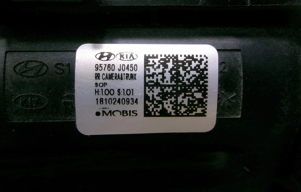 Pre-Owned 2019 Hyundai Accent Rear View Backup Camera 95760J0450 OEM (Good)