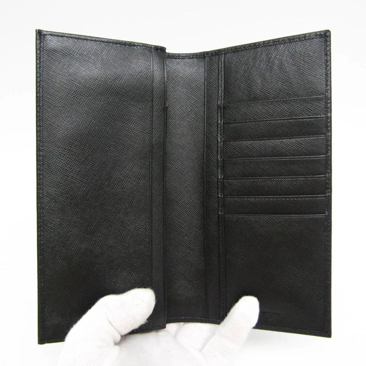 Pre-Owned Prada Saffiano 2M0836 Men's Leather Long Wallet (bi-fold) Black (Good)