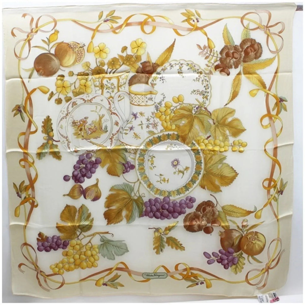 Pre-Owned Salvatore Ferragamo Viscose x Silk Scarf Muffler Fruit Pattern Cream Women's (Good)