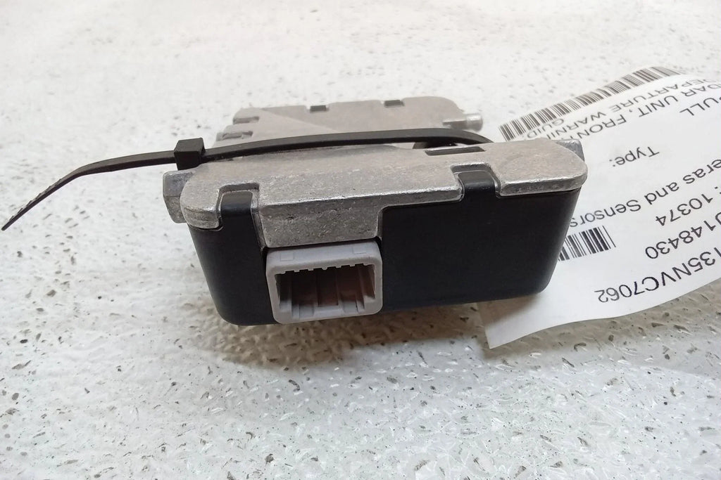 Pre-Owned 2018 Toyota Camry Front Windshield Lane Departure Warning Camera 8646C-06010 OEM (Good)
