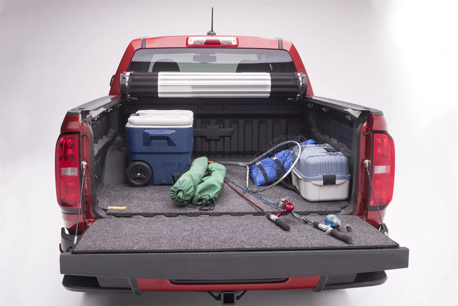 BedRug by RealTruck Classic Bed Mat Compatible with 2015 - 2022 Chevrolet Colorado/GMC Canyon, 5" Bed w/Drop-In Liner, Charcoal Grey | BMB15CCS